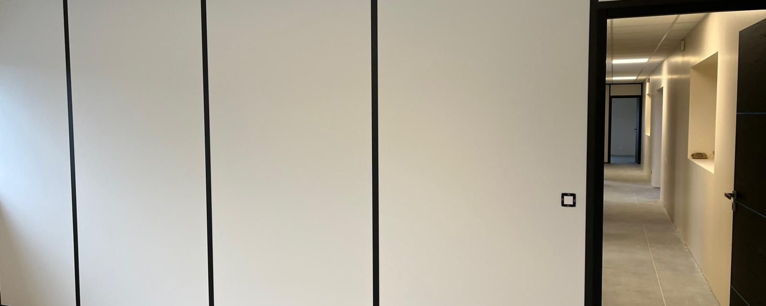 E9